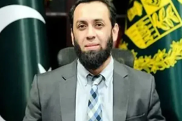 ملک سے بڑا کوئی سیاسی رہنما نہیں، قومی مفاد سب پر مقدم:عطا تارڑ