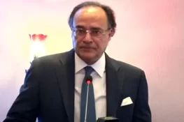 کشیدگی کے باوجود تیل کی فراہمی یقینی بنائیں گے، ‘ٹارگٹڈ ریلیف’ دیں گے: محمد اورنگزیب