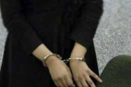 کراچی: ٹرٹل بیچ پر جوئے کے بڑے اڈے کا انکشاف، خاتون سرغنہ سمیت 40 افراد گرفتار