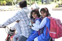 پنجاب میں سرکاری اسکولوں کیلئے ہفتے میں 3 چھٹیوں کا اعلان