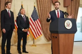 ایران–امریکا مذاکرات: “آخری اور بہترین آفر” پیش کر دی گئی، فیصلہ ایران پر چھوڑ دیا گیا