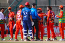 پی ایس ایل 11: محمد عامر اور فہیم اشرف میں گرما گرمی