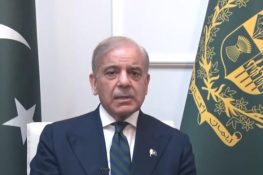 پیٹرول کی قیمت میں بڑی کمی، عوام کے لیے ریلیف پیکج کا اعلان