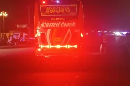 سرائے عالمگیر میں افسوسناک حادثہ، نوجوان بس کی زد میں آ کر جاں بحق