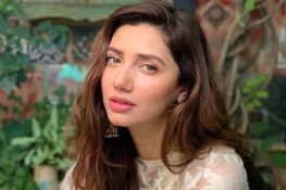 ایک ڈاکٹر زندگیاں بچانے گئی مگر خود حملے کا شکار: ماہرہ خان کوئٹہ واقعے پر برہم