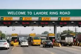 پنجاب میں پبلک ٹرانسپورٹ کے لیے کیو آر پینک بٹن متعارف کرانے کا فیصلہ