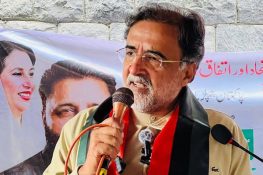 گلگت بلتستان انتخابات: قمر زمان کائرہ نے پولنگ کے عمل پر تحفظات کا اظہار کر دیا