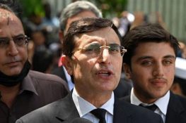 دفاعی بجٹ اور وفاقی ذمہ داریوں پر تنازع، پی ٹی آئی کا مؤقف سامنے آ گیا