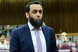 عطا تارڑ کا بجٹ کو عوام دوست قرار دینے کا دعویٰ، خوشحالی کے نئے دور کی نوید