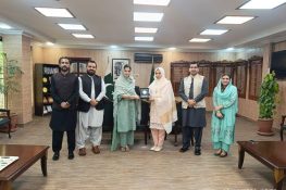 ایڈیشنل ڈپٹی کمشنر جنرل صبا سحر کے اعزاز میں الوداعی تقریب، خدمات کو خراجِ تحسین
