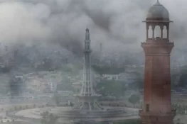 فضائی آلودگی میں خطرناک اضافہ، لاہور دنیا کا سب سے آلودہ شہر بن گیا