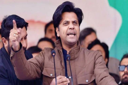  پی ٹی آئی کا اسمبلیوں سے ممکنہ انخلا پر غور، سیاسی صورتحال کشیدہ ہونے کا عندیہ