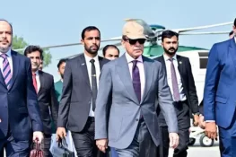 وزیراعظم شہباز شریف تعزیت کے لیے قطر روانہ، نواز شریف بھی وفد میں شامل
