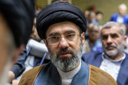 ایرانی سپریم لیڈر مجتبیٰ خامنہ ای کا بیان: "شہدا کے خون کا بدلہ لینے کا عزم برقرار ہے”