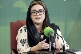 صدر زرداری کو سالگرہ کی مبارک، لاہور میں جلسے کے فیصلے پر عظمیٰ بخاری کی پیپلز پارٹی پر تنقید