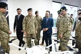 فیلڈ مارشل عاصم منیر کا پی او ایف واہ کا دورہ،عسکری سازوسامان، ہتھیاروں، گولابارود کے تجربات کا مشاہدہ