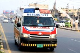 میانوالی: کھیلتے ہوئے گاڑی میں بند ہونے سے 4 بچے دم گھٹنے کے باعث جاں بحق