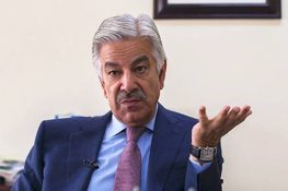 پی ٹی آئی کی قائد کیلئے این آر او حاصل کرنے کی خواہش بلندیوں کو چھو رہی ہے: خواجہ آصف