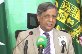 مذاکرات سے انکار نہیں لیکن اپوزیشن سنجیدگی دکھائے، وفاقی وزیرقانون
