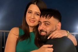 ایشا رکھی نے بادشاہ سے علیحدگی کی افواہوں پر خاموشی توڑ دی