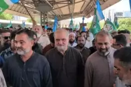 جماعت اسلامی کا پیٹرولیم لیوی کے خلاف کراچی سے اسلام آباد لانگ مارچ شروع