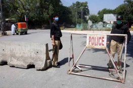 ٹانک میں ٹریفک پولیس کی گاڑی فائرنگ، 3 اہلکار شہید، دو شہری زخمی