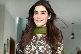 آمنہ ملک نے گھر میں جنات کی موجودگی سے متعلق بیان پر وضاحت دے دی