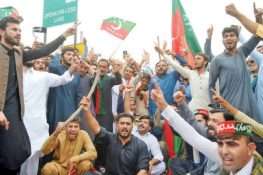 خیبر پختونخوا میں ایمرجنسی کے خلاف صرف 16 احتجاج، اوسطاً 100 سے کم افراد شریک