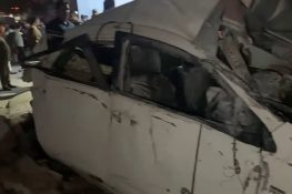 ملتان میں خوفناک حادثہ، تیز رفتار کار ڈیوائیڈر سے ٹکرا گئی، 5 افراد جاں بحق