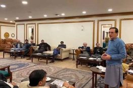 پی ٹی آئی کی سوشل میڈیا حکمت عملی پر سوالات، عمران خان کا پرانا بیان دوبارہ جاری ہونے پر رہنما پریشان