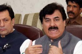 مولانا فضل الرحمان کی ثالثی کا علم نہیں، آگے آئے تو خیرمقدم کریں گے: شوکت یوسفزئی